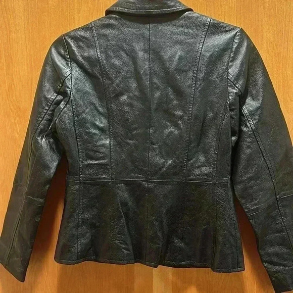 Leather jacket. Size 0 - Picture 4 of 8